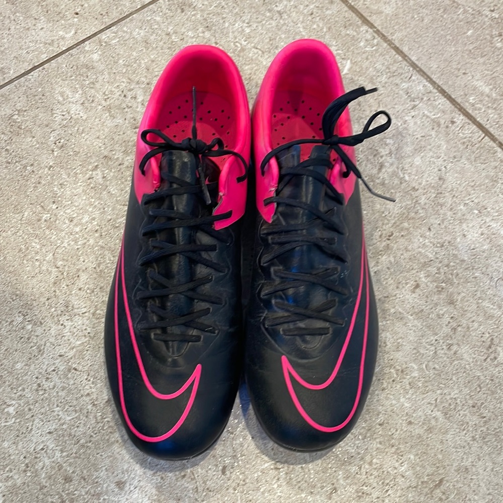 Nike Mercural Cleats